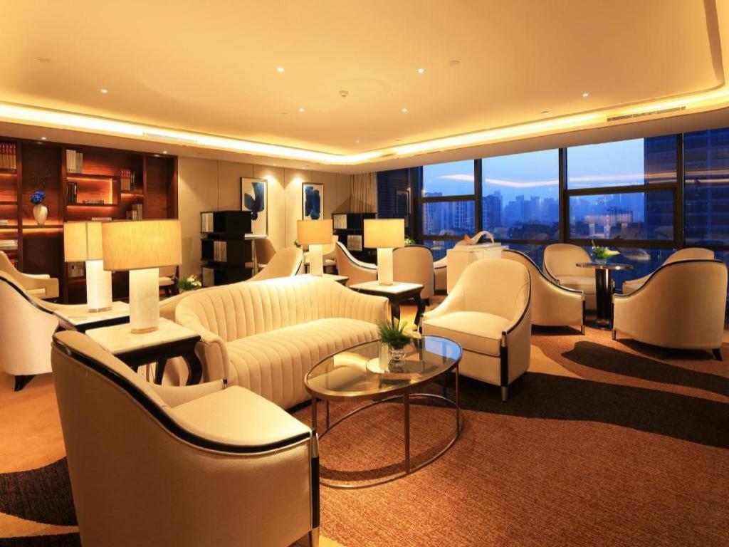 Hotel Wyndham Grand Plaza Royale Huayu Chongqing Extérieur photo