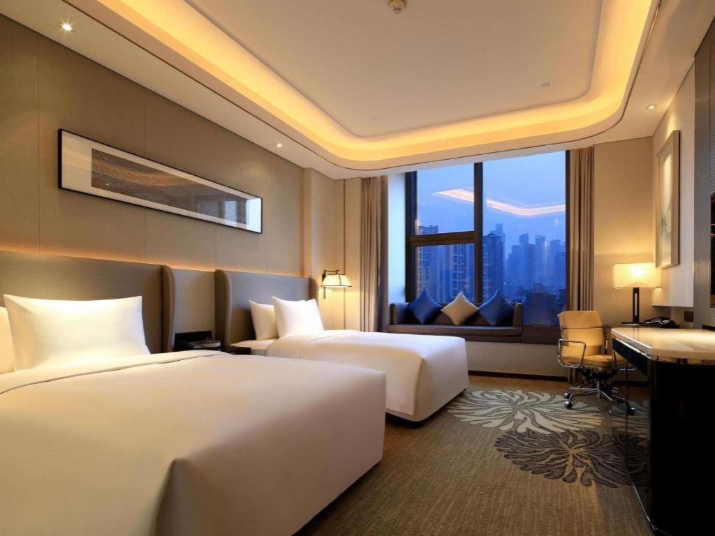 Hotel Wyndham Grand Plaza Royale Huayu Chongqing Extérieur photo