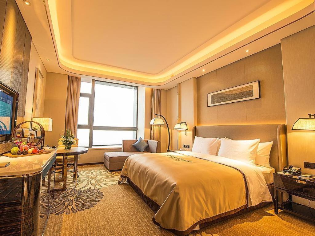 Hotel Wyndham Grand Plaza Royale Huayu Chongqing Extérieur photo