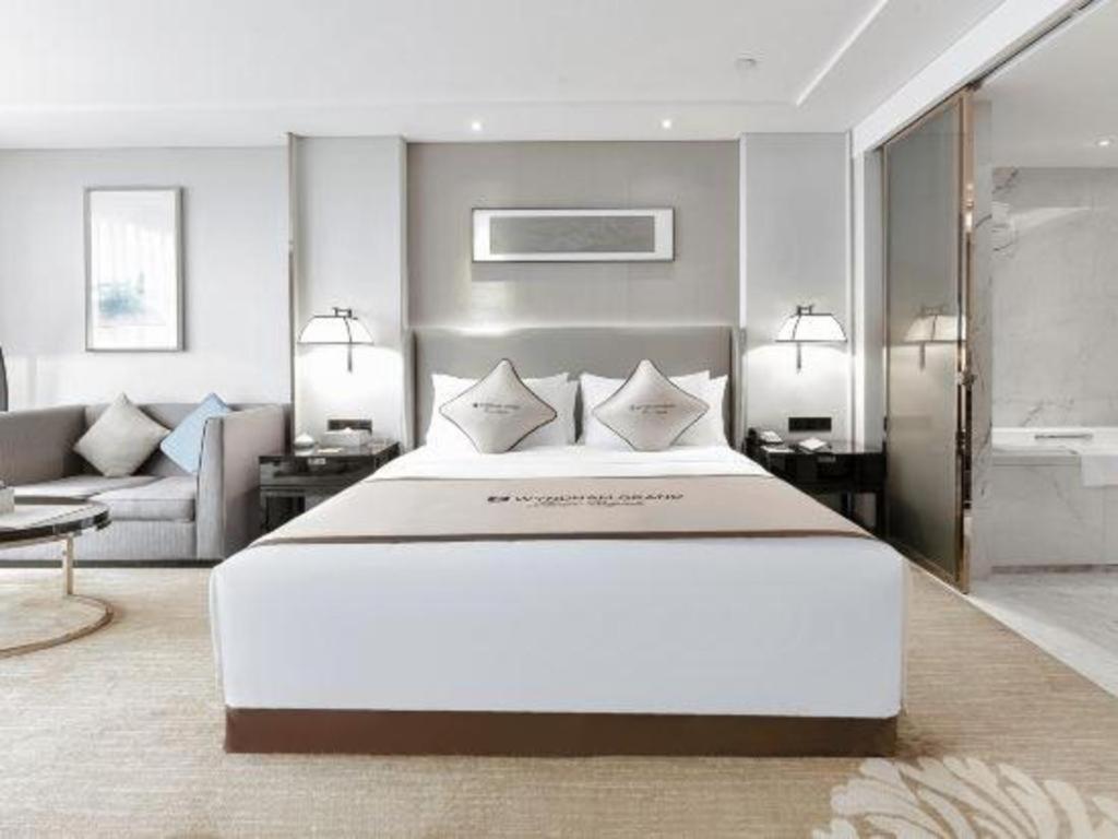 Hotel Wyndham Grand Plaza Royale Huayu Chongqing Extérieur photo