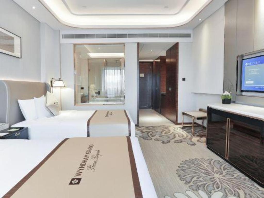Hotel Wyndham Grand Plaza Royale Huayu Chongqing Extérieur photo