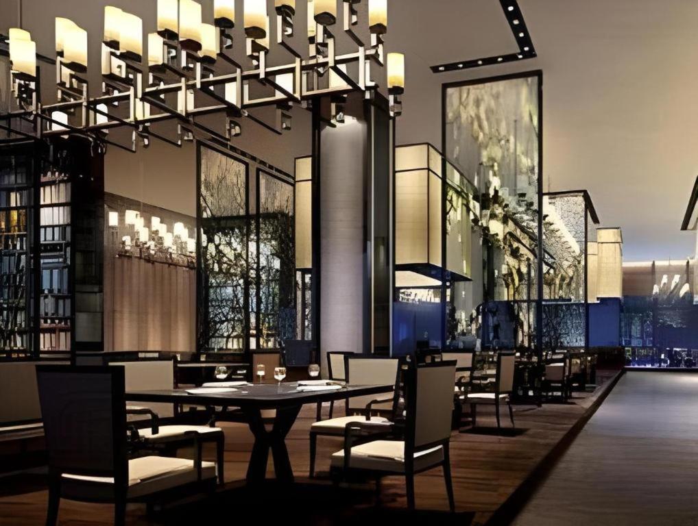 Hotel Wyndham Grand Plaza Royale Huayu Chongqing Extérieur photo